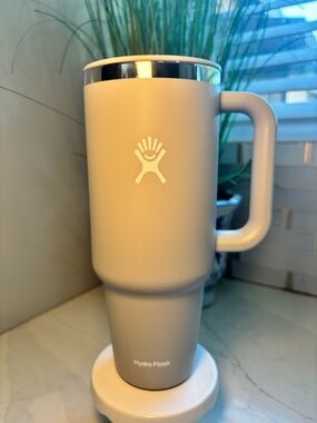 Hydro Flask 32 oz All Around Travel Tumbler - Light Gray - Cupholder Friendly ✨
